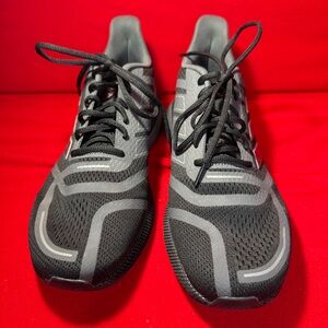 Adidas Cloudfoam Sneaker Men’s running shoes size 12 no box